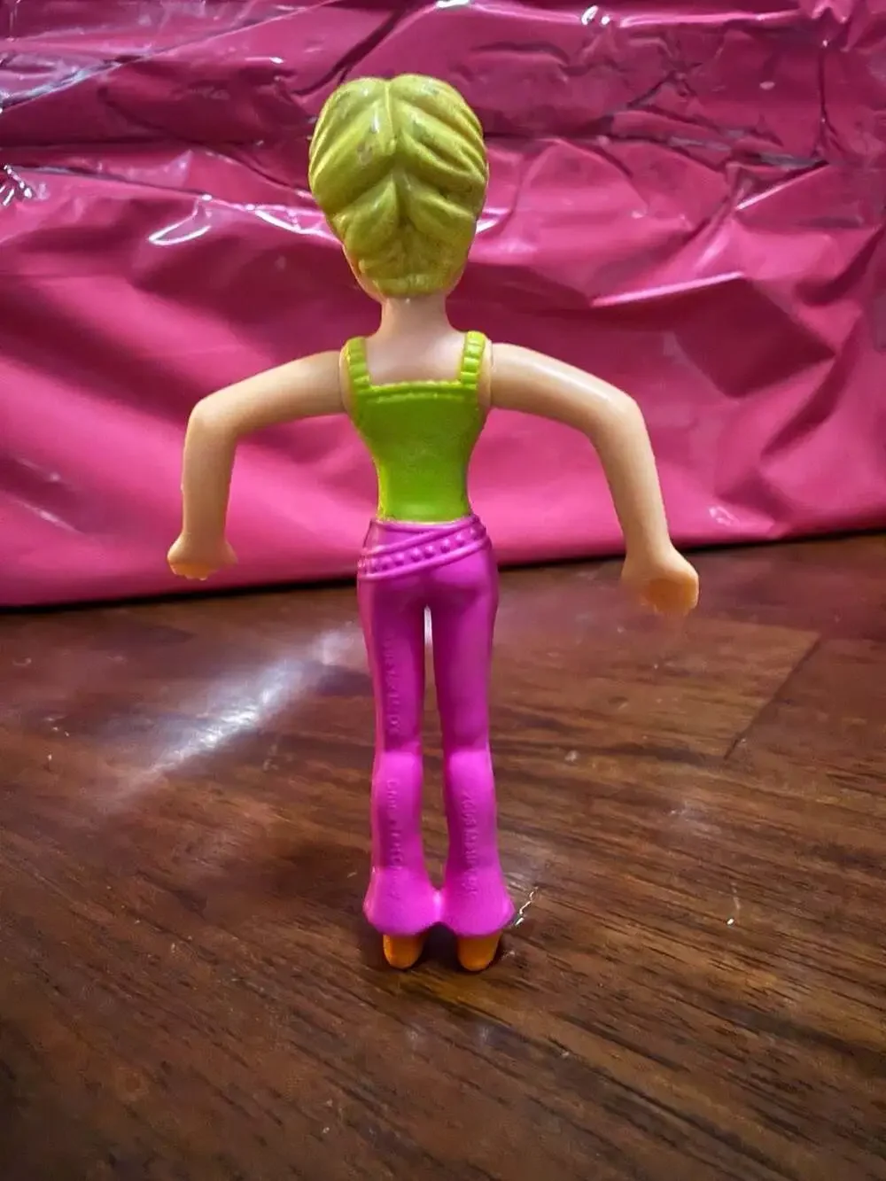 2006 Mattel Polly Pocket McDonald's Happy Meal Toy Doll